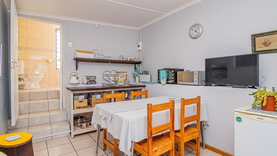 4 Bedroom Property for Sale in De Kelders Western Cape